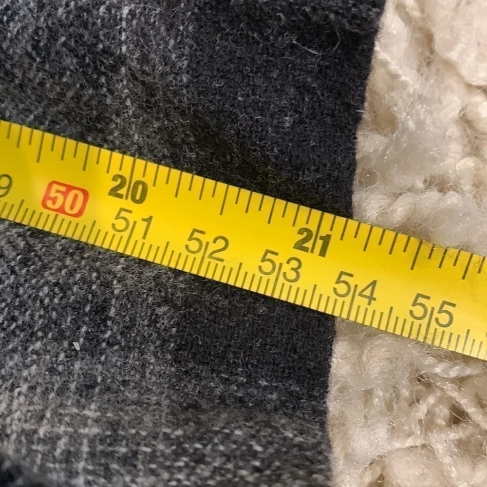 ANN Taylor aloft black and white plaid wool blend pencil skirt size 8 - Picture 8 of 8